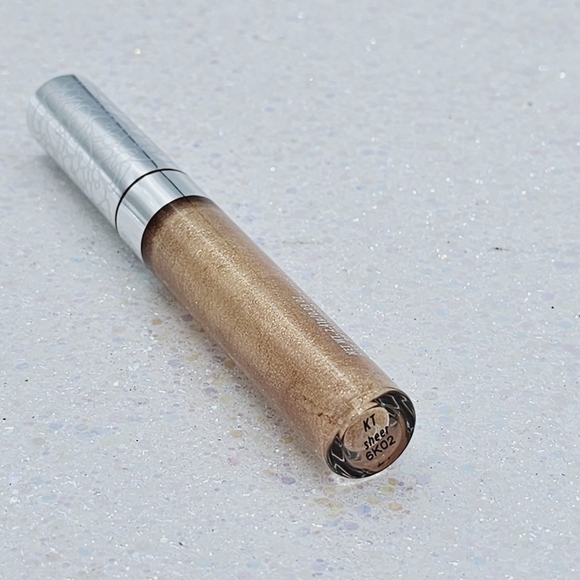 Colourpop x Hello Kelly KT Ultra Glossy Lip LE - Picture 5 of 5